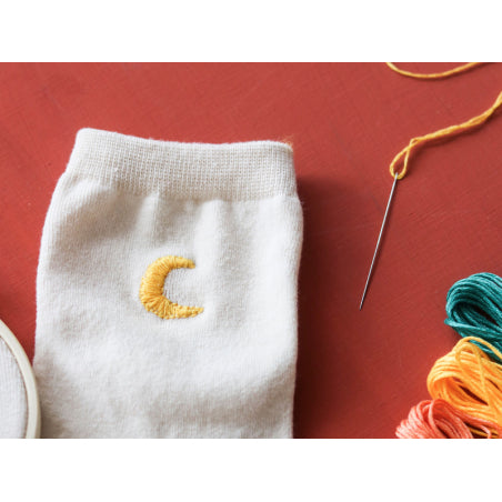 DIY Mercerie - Mes chaussettes brodées